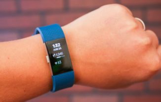 fitbit-charge-2 fitness trackers